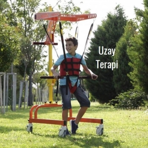 Uzay Terapi Yürüme Cihazı