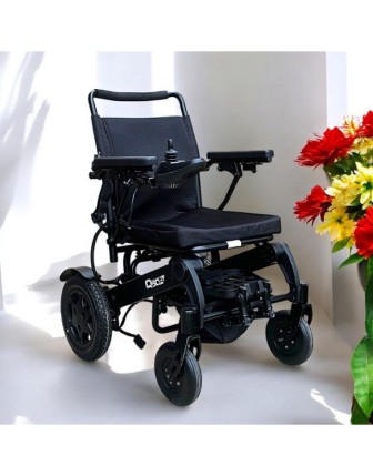 QUICKIE Q50R Katlanabilir Hafif Akülü Sandalye 